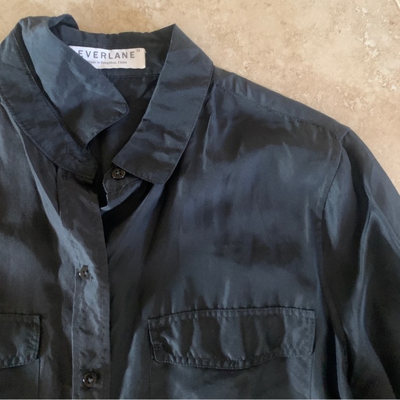 Everlane Silk Button Down XS - Picture 2 of 4